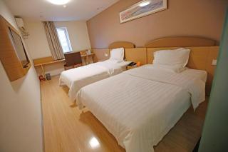 7 Days Inn Chengdu Wuda Garden Longzhuayan Metro Station - 1