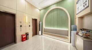 IU Hotel Langzhong Ancient City Scenic Spot - 8
