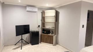 Latifahs Home Peaceful 2Bedroom Home Near Sun City - Rustenburg - 9