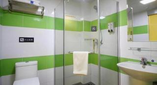 7 Days Inn Zhuhai Doumen Daxin Xinduhui Pedestrian Street - 2