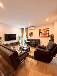 Royal Luxury Apartments - 1