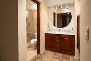 Punta Cana 1-Bed Apt Sleeps 4 with Pool & Hot Tub - 9