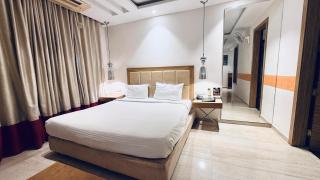 HOTEL AMORA - Rajnandgaon - 2