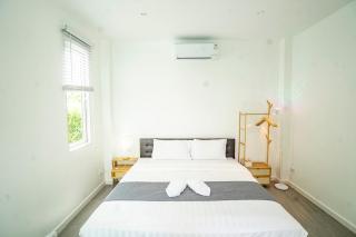 2 Brand New Luxury Pool Villa - 5