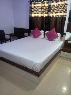 hotel mahalaxmi udaipur - 1