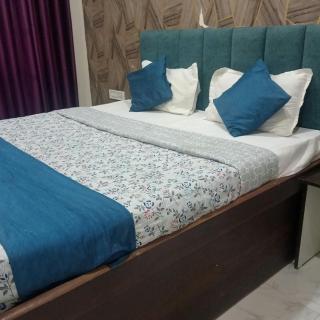 Hotel Paradise Inn - 3