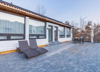 Shiyue Shanman Garden Hot Spring near Mutianyu Great Wall - 9