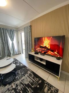 One luxurious bedroom apartment ,The Blyde Crystal Lagoon - 4