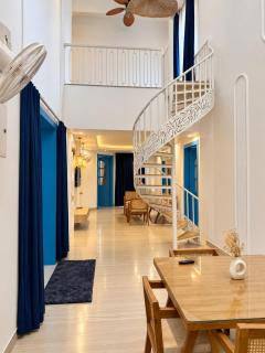 The Blue Edit ! 4BHK Private Pool Penthouse - 8