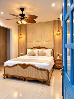 The Blue Edit ! 4BHK Private Pool Penthouse - 3