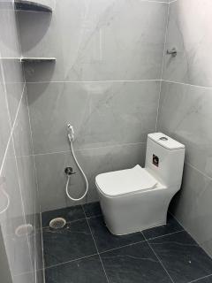 MR Happy Stay Inn - 8