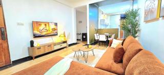Molli Homes - Royale Modern 2BR Retreat in Mikocheni - 8