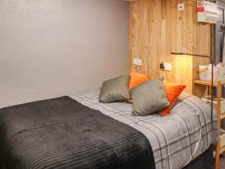 The Snug - 4