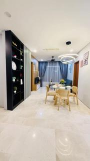 Sky Suites KLCC By Family Apartment - 1