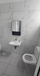 Dolfin court apartment - 1