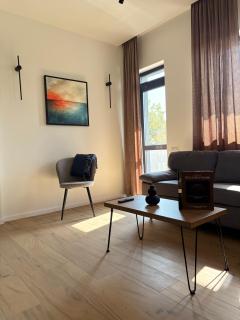 Japandi Premium Apartment by Amber Oak - 2BR, 2BA, Self Check-In & Parking - 6