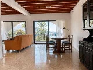 Sea View Apartment Steps Away From The Beach And Merit Park - 2