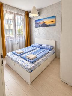Golden view 2 bedrooms & parking - 3