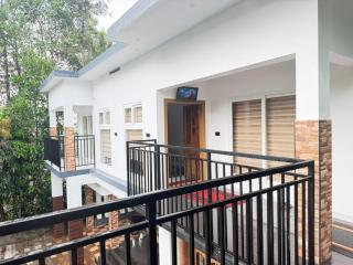 Cardamom NestHomestay - Munnar - 2