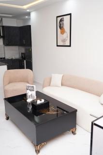 Business 1BR Suite with WiFi, Netflix & Free Parking - 4
