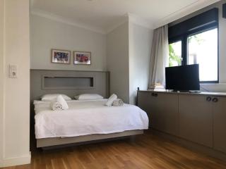 Rich Area In Istanbul Suite 4 - 5