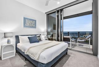 Sky High at Queens Wharf 1B1B Pool and Gym - 6