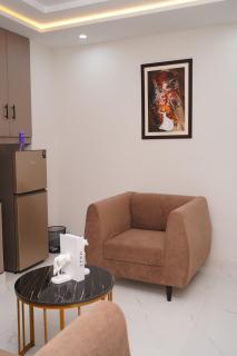 1BR Work-Friendly Suite with WiFi & Free Parking - 6