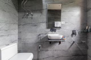 Buhayra by The Dal by VEO, StayVista - Pet-Friendly Villa with EV Station - 1