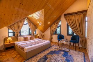 Buhayra by The Dal by VEO, StayVista - Pet-Friendly Villa with EV Station - 2