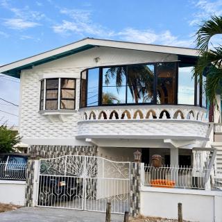 The Wilson House - Comfort, Convenience & Privacy - 9