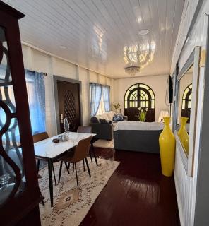 The Wilson House - Comfort, Convenience & Privacy - 3