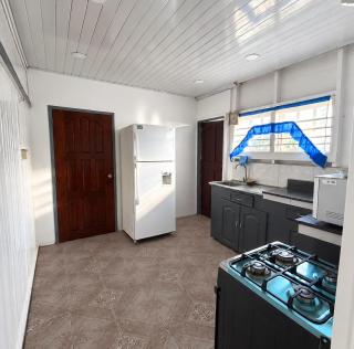 The Wilson House - Comfort, Convenience & Privacy - 1