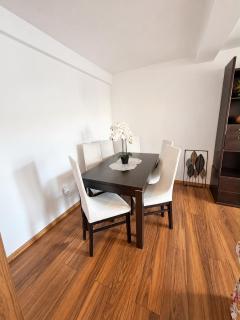 Desiree Home - 6
