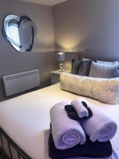 De Courceys Manor Suites & Cottages - 7