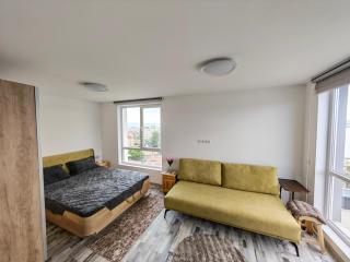Budget apartment in Varna - 0