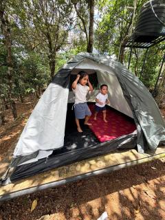 Hide out camps - 0