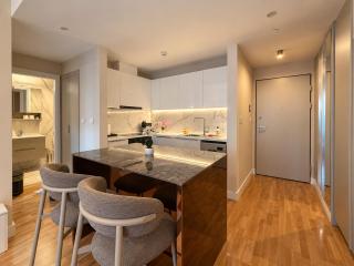 Green Leaf Apt in Diamond of Skopje with Free Parking, Private Yard and Private park access - 5