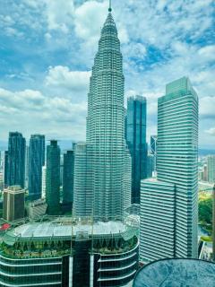 Sky Suites Home KLCC By cozy - 0