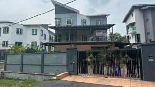 Sungai Long Party Bungalow 45 Pax - 20 Cars - Karaoke & Games - 3km to UTAR - 8