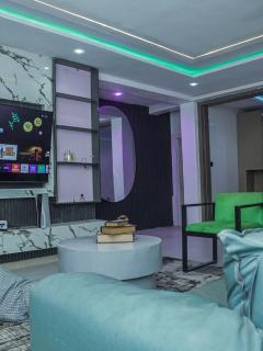 Luxury 2Bedroom 247 Power Free Wifii - 7