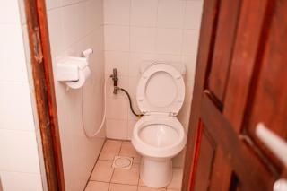 Minza Ensuite - Spacious & Cozy Stay at DK Cottage - 7