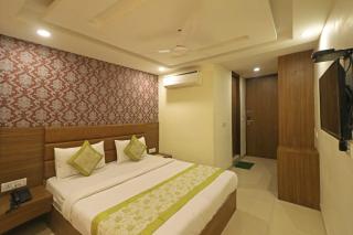 Hotel Apple Crescent by -D Capitol Group - 8