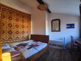 Logement insolite, Bambou, Appartement 4 personnes 2 chambres - Figeac - 9