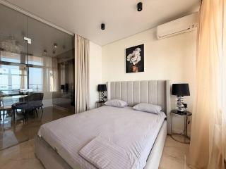 Kamanina 16 Design 2-bedrooms Apartment - 1