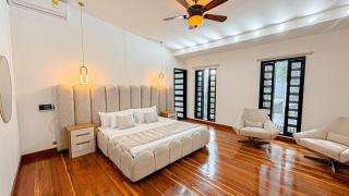 Luxury house 7mn ProvenceJacuzziAC7brbbqparking - 3