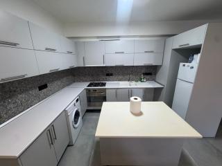 Joy residence- 3 bedroom apartment - 4