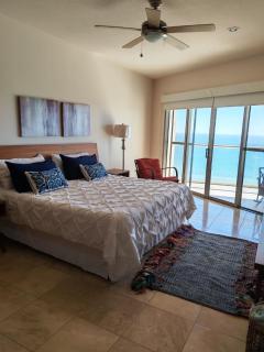 Playa Blanca Condominium with an excellent view - 3
