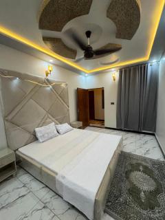 MJ Guest House - 1