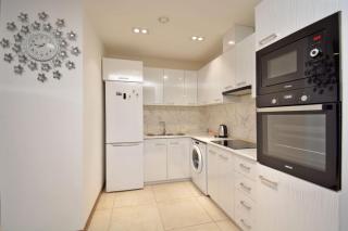 KH Apartments in Yerevan City Center Open Balcony - 1
