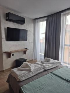 М&M apartment Сарафово - 9